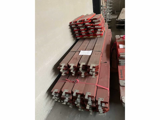 Bilts compatibele houten plintenset - afbeelding 1 van  4