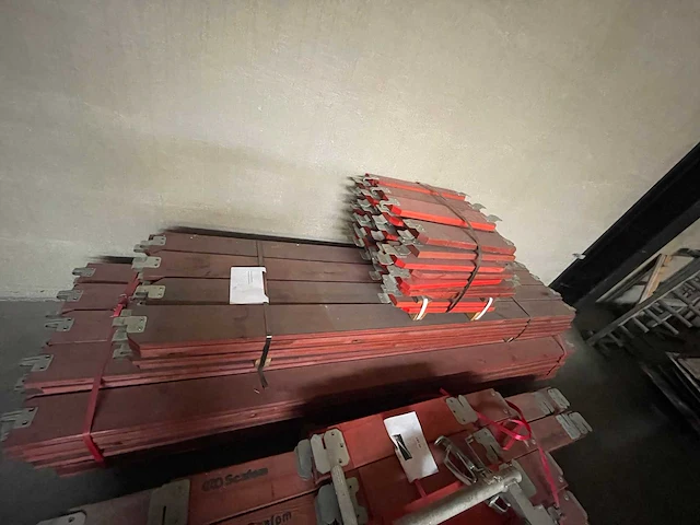 Bilts compatibele houten plintenset - afbeelding 2 van  4