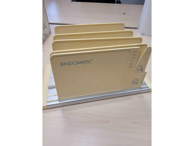 Bindomatic & unibinder inbindmachine 2 stuks - afbeelding 15 van  18
