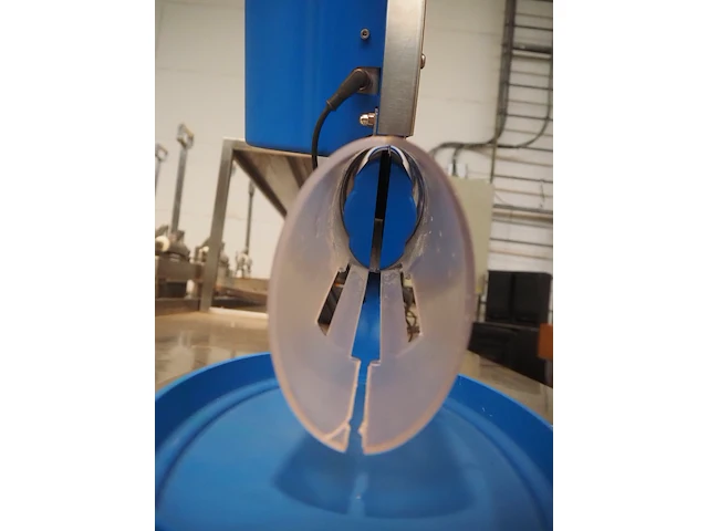 Bini - afbeelding 6 van  9