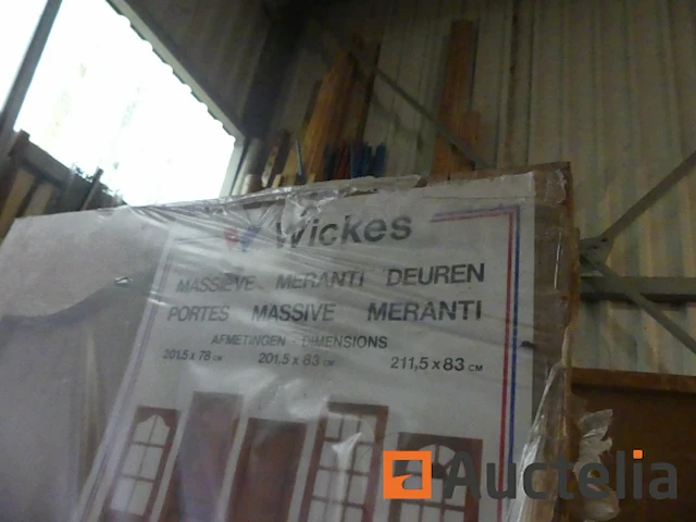 Binnendeurblad in meranti wickes, buitendeurblad in merbau wickes - afbeelding 2 van  6