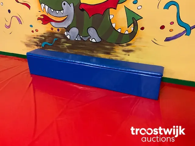 Binnenspeeltuin - afbeelding 6 van  9