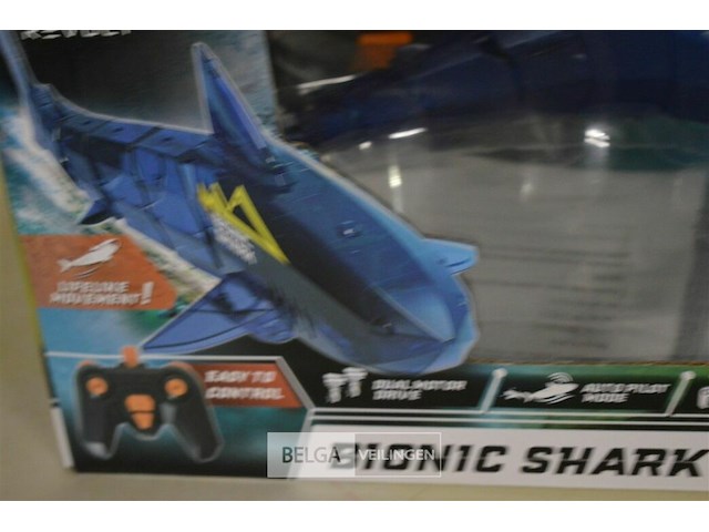 Bionie shark rc - afbeelding 2 van  3