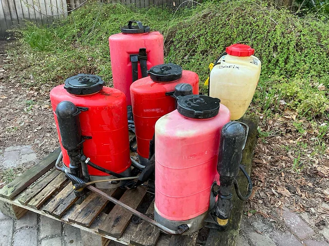 Birchmeier lot rugspuiten (5x) - afbeelding 1 van  5