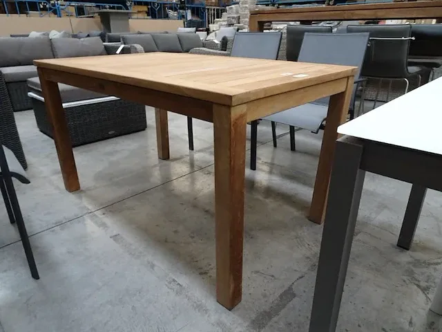 Birlington rosselini teak tuintafel rechthoekig 140cm - afbeelding 1 van  5