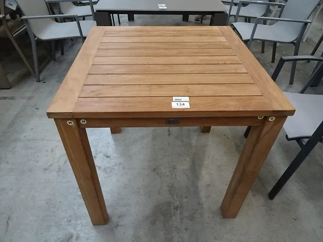 Birlington rosselini teak tuintafel vierkant 80cm - afbeelding 3 van  4