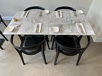 Bistro set : vv 4 stoelen 2 tafels excl bestek