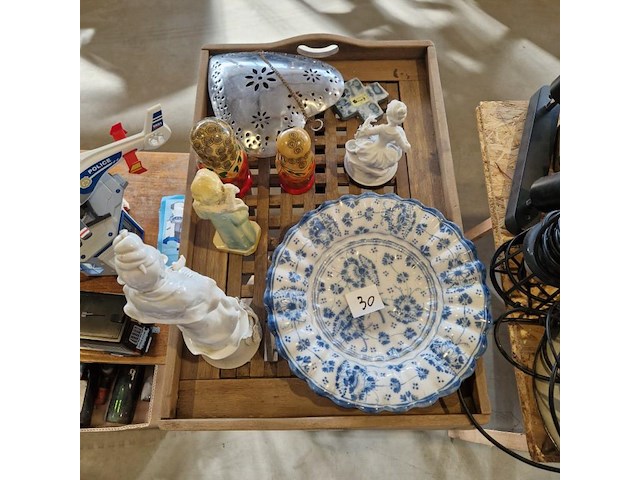 Bistrotafel met beelden - afbeelding 1 van  2