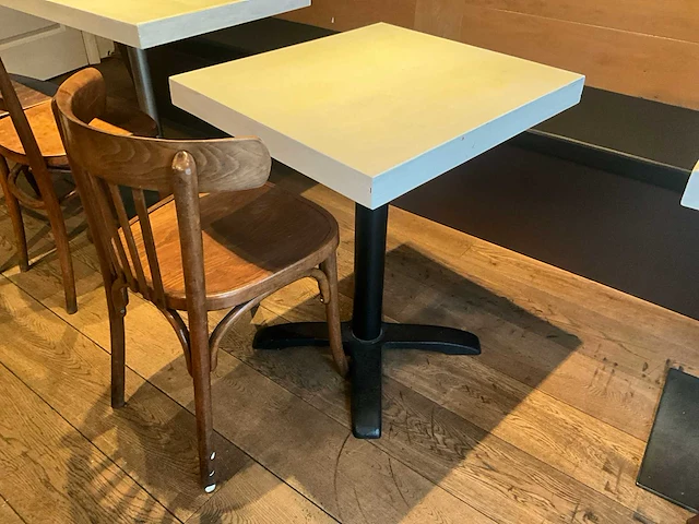 Bistrotafels en diversen - afbeelding 19 van  22