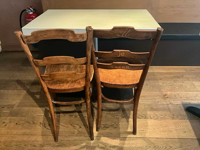 Bistrotafels en diversen - afbeelding 20 van  22