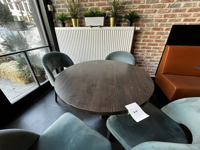 Bistrotafels en stoelen - afbeelding 7 van  14