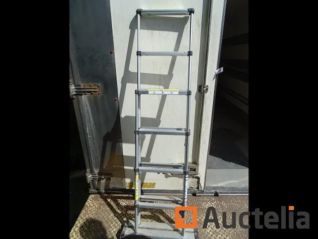 Bizline telescopische trapladder met transport riem - afbeelding 3 van  8