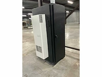 Black box serverrack - afbeelding 6 van  8