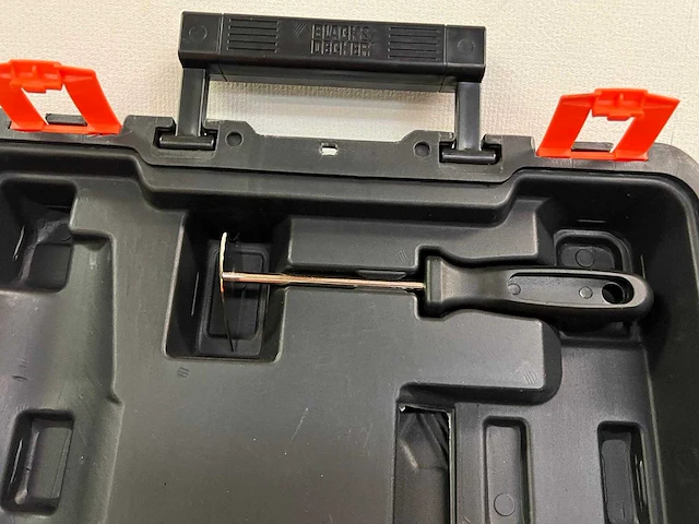 Black & decker - kx2001k - heteluchtpistool - heteluchtpistool met accessoires - afbeelding 5 van  7