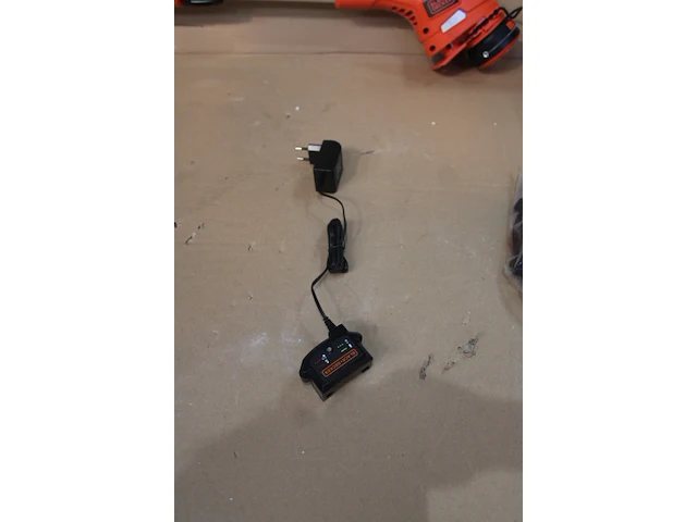 Black + decker accu-grastrimmer - afbeelding 4 van  4