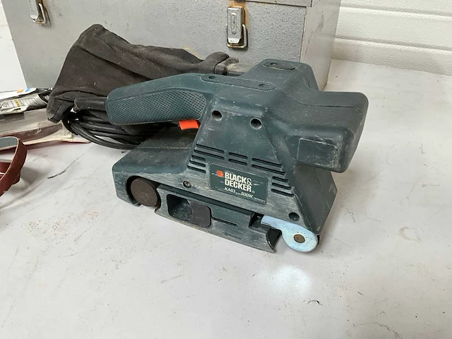 Black & decker ka83 bandschuurmachine - afbeelding 3 van  7