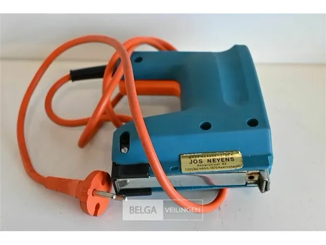 Black & decker nietmachine type dn418d18 - afbeelding 1 van  3