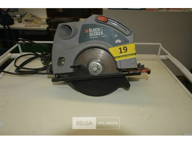 Black & decker slijpachine / afkortzaag 1200w - afbeelding 1 van  4