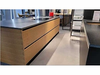 Black line + style extrem - black line + style extrem - toonzaal keuken - afbeelding 5 van  6