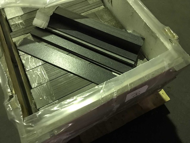 Black pearl plinten ca 120,6 lm - afbeelding 2 van  3