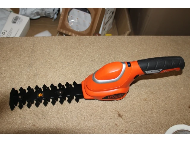 Black+decker gsl700-qw elektrische heggenschaar - afbeelding 6 van  10