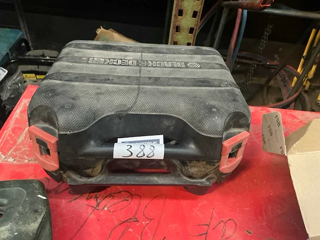 Black&decker ka197e handschuurmachine - afbeelding 4 van  4