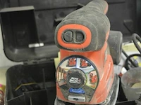 Black&decker schuurmachine - afbeelding 4 van  5