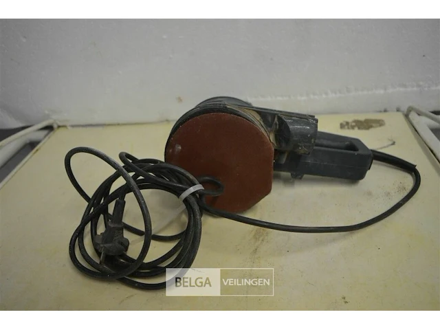 Black&decker schuurmachine - afbeelding 2 van  3