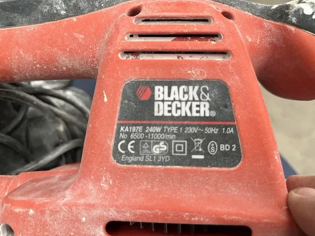 Black&decker schuurmachine - afbeelding 3 van  3