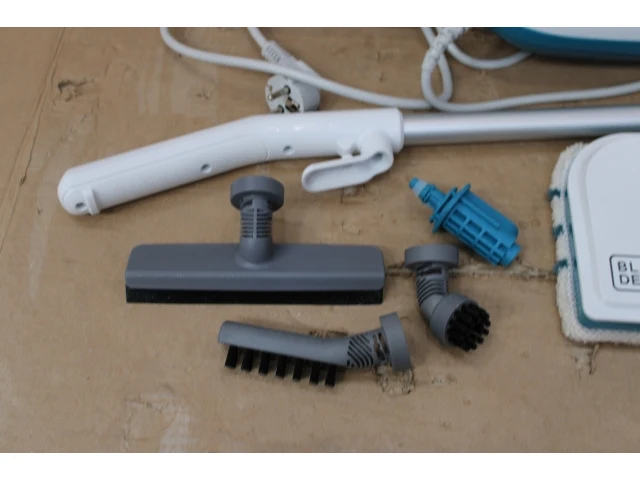 Black+decker stoomwisser met handreiniger - afbeelding 3 van  7