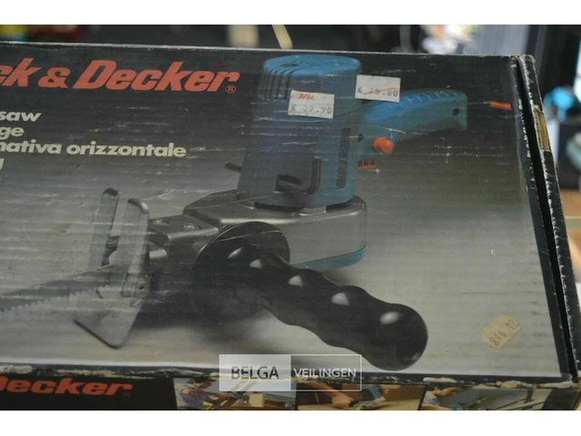 Black&decker universele schrobzaag - afbeelding 2 van  3
