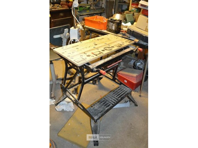 Black&decker werkbank - afbeelding 1 van  3