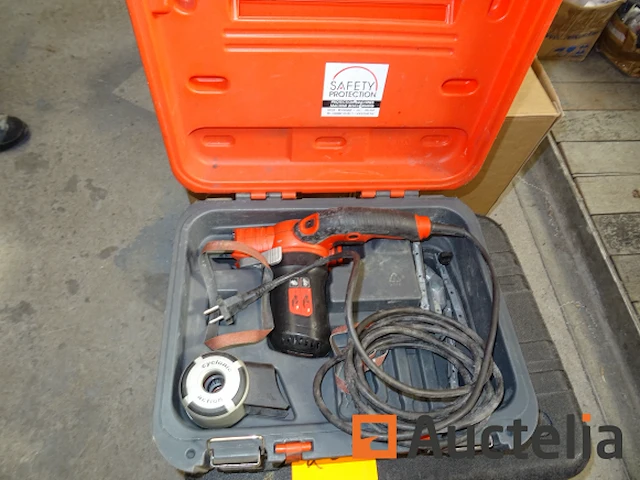 Black+decker xta900e bandschuurmachine - afbeelding 1 van  4