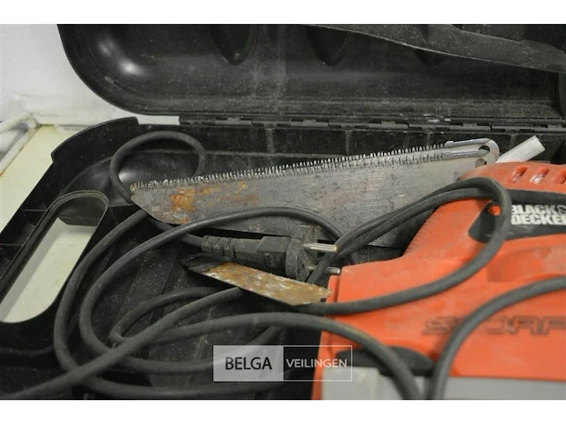 Black&decker zaagmachine 220v - afbeelding 4 van  4