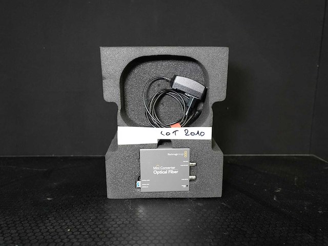 Blackmagic - set of 2 black magic signal converter hd-sdi/3g to optical fiber - afbeelding 1 van  2