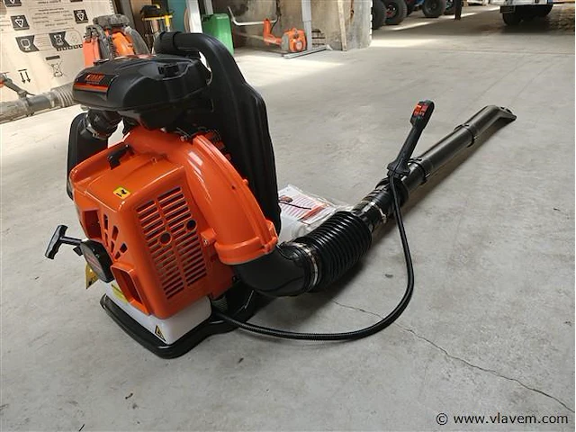 Bladblazer 63cc, kibani - afbeelding 1 van  15