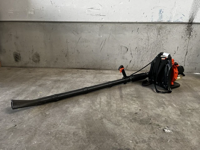 Bladblazer benzine - afbeelding 1 van  5