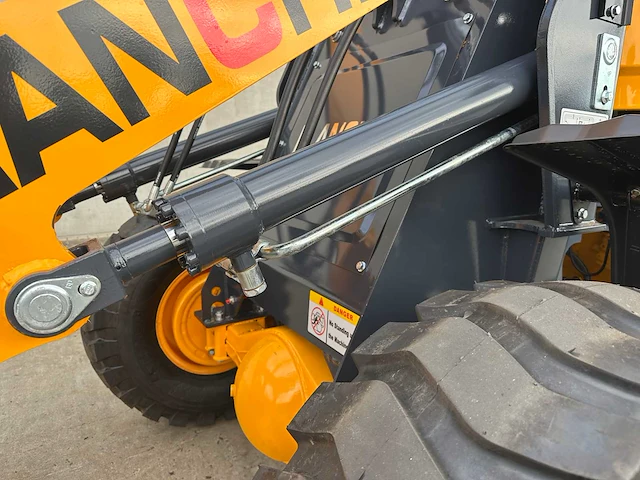 Blanche - 2025 - tw36 - shovel - afbeelding 8 van  35