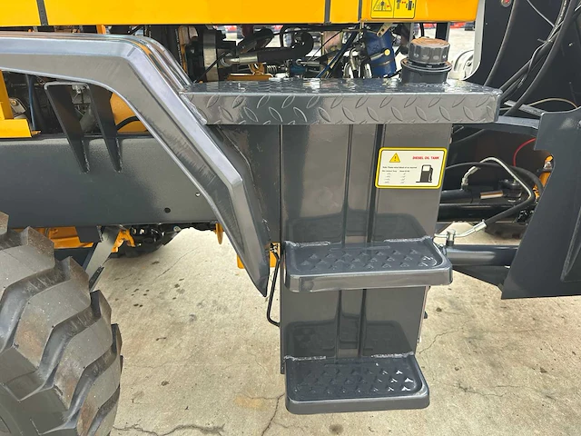 Blanche - 2025 - tw36 - shovel - afbeelding 19 van  35