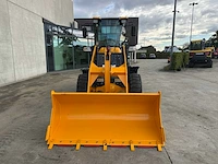 Blanche - 2025 - tw36 - shovel - afbeelding 12 van  35