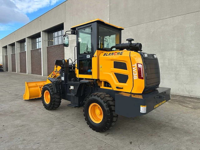 Blanche - 2025 - tw36 - shovel - afbeelding 32 van  35