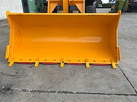 Blanche - 2025 - tw36 - shovel - afbeelding 35 van  35