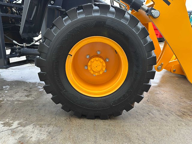 Blanche - 2025 - tw36 - shovel - afbeelding 11 van  31