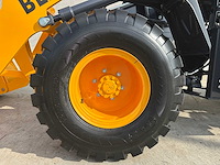 Blanche - 2025 - tw36 - shovel - afbeelding 3 van  38