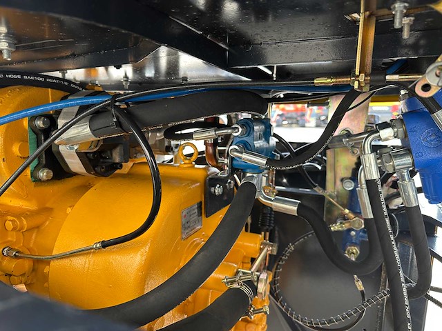 Blanche - 2025 - tw36 - shovel - afbeelding 16 van  38