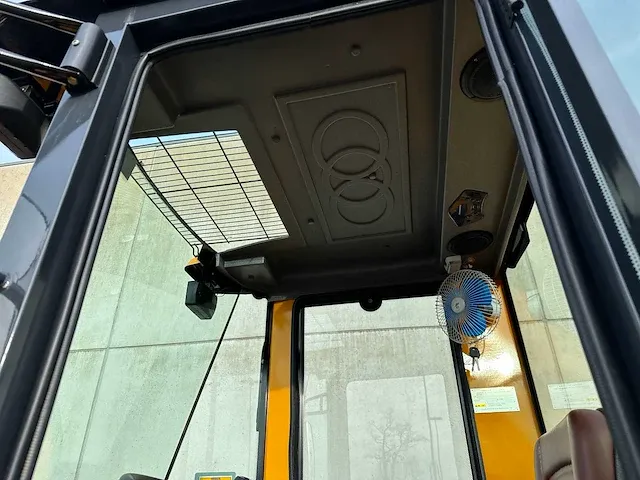 Blanche - tw36 - shovel - 2023 - afbeelding 25 van  37