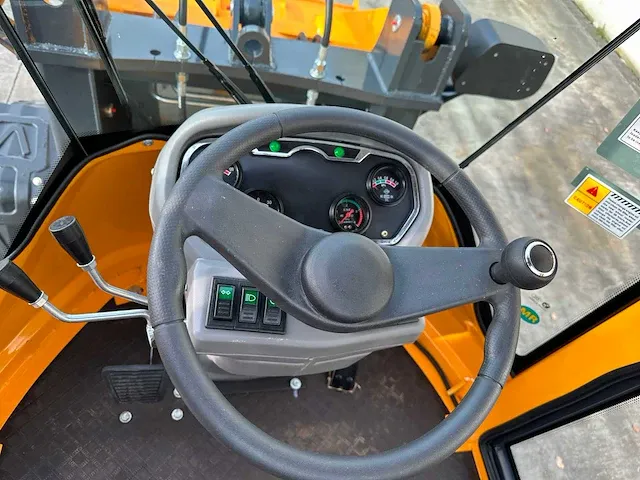 Blanche - tw36 - shovel - 2023 - afbeelding 28 van  37
