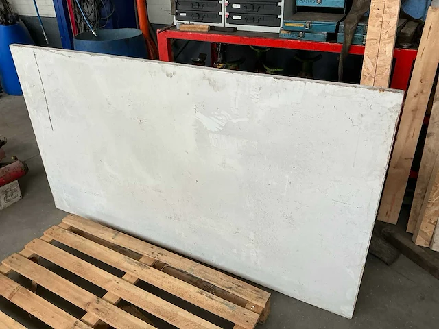 Blanco bord voor tractor - afbeelding 1 van  3