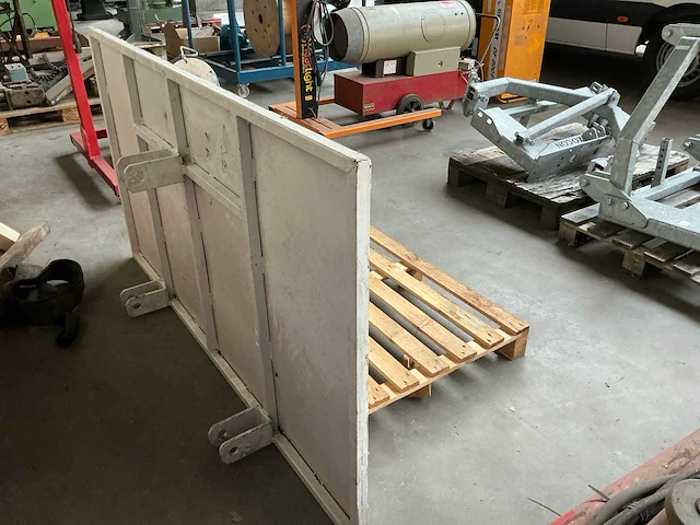 Blanco bord voor tractor - afbeelding 3 van  3