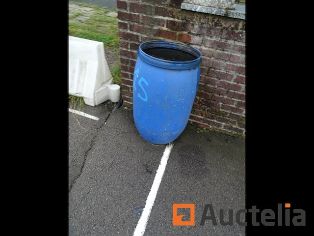 Blauw plastic vat - afbeelding 1 van  2
